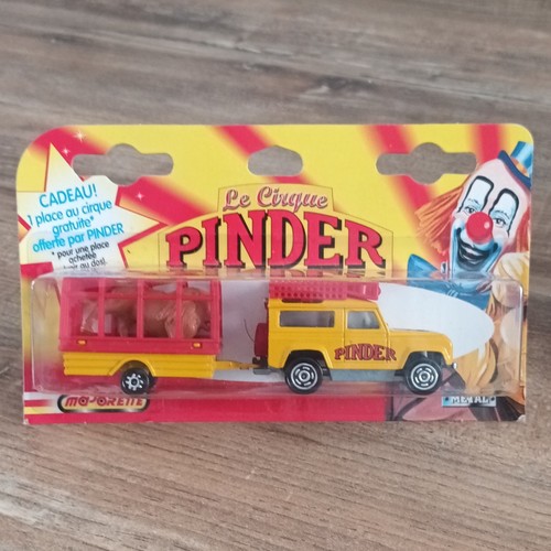 Majorette cirque pinder - pinder, land