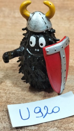 Figurine u920 barbouille - u920:,