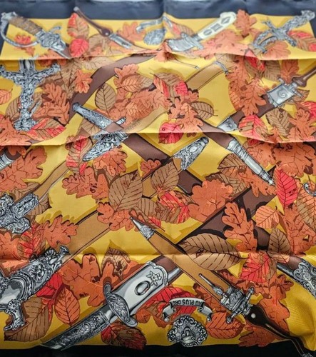écharpe hermes carre au - Écharpe,
