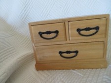 small wooden dresser toy or jewelry box