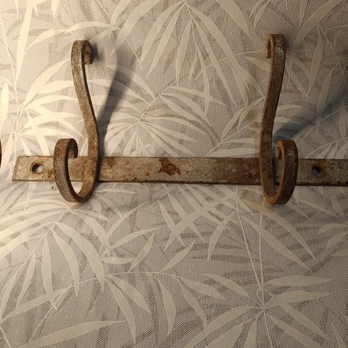 Ancien porte manteaux fer - en,