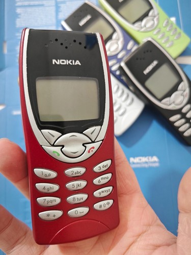 Nokia 8210 no - 8210, any