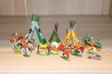 Belles figurines, camp indien. Starlux ancien. parfair état.