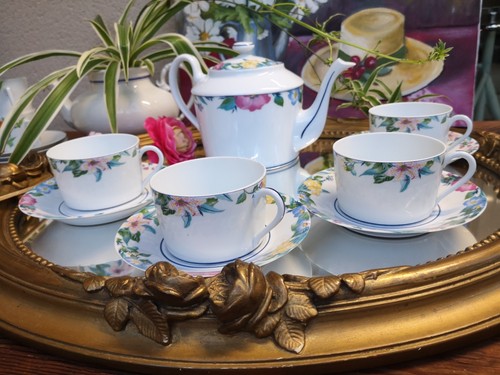 Service thé porcelaine - service, À