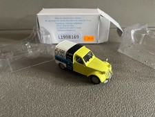 Voiture miniature Citroen 2CV
