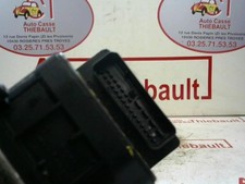 Bloc ABS (freins anti-blocage)