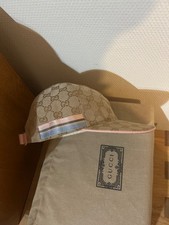 casquette gucci bande rose