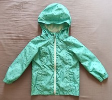 VESTE COUPE VENT VERT A CAPUCHE. TENTE. BOTTES. DECATHLON. QUECHUA. 2 / 3 ANS