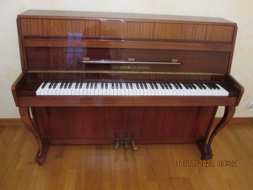 Piano droit hoffmann kuhn - piano,