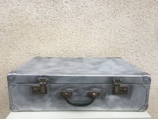 Ancienne valise de voyage en aluminium / Bagagerie ancienne / Années 50 / Déco