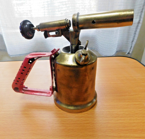 Lampe souder ancienne - à,