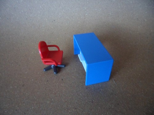 Bureau bleu avec tiroir - avec, et