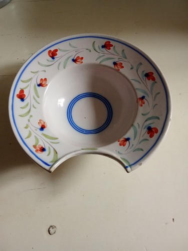 Plat barbe faience - plat,