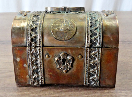 Ancien petit coffre boîte - petit,