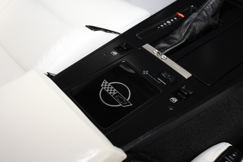 Corvette center console - center,