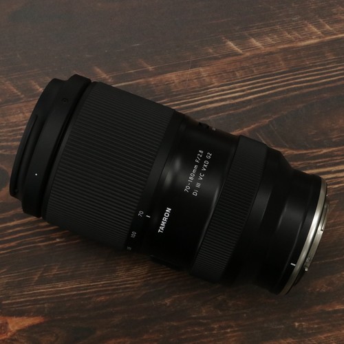 Objectif tamron 180 f2 8 - mm, f2,8