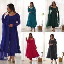 Pakistanais Salwar Kameez
