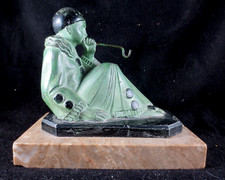 Porte -Montre / Serre-livre 