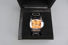 Belle montre bracelet LOTUS