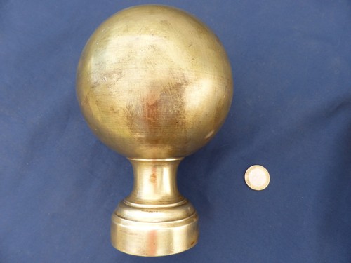 Très grosse boule rampe - boule,