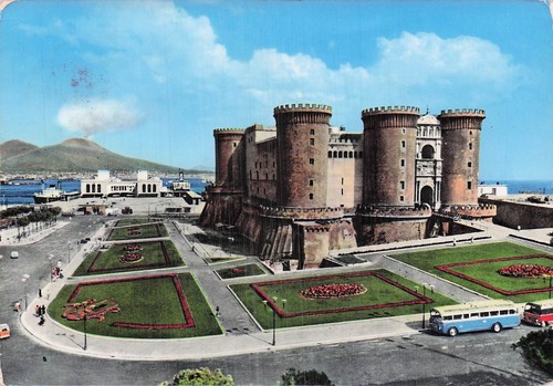 Italie napoli maschio angioino - napoli,
