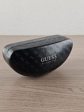 Etui à lunettes Guess