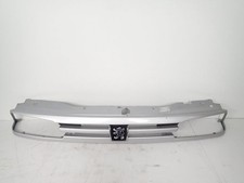 CALANDRE 7804 G1 PEUGEOT 806