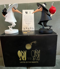 MAD Magazine's Spy vs Spy Statues Maquettes Limited