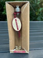 ROSE SANTAL DE MOLINARD   EAU