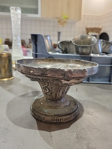 Ancienne jardiniere metal - ancienne,