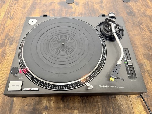 Black technics 1210 - technics,