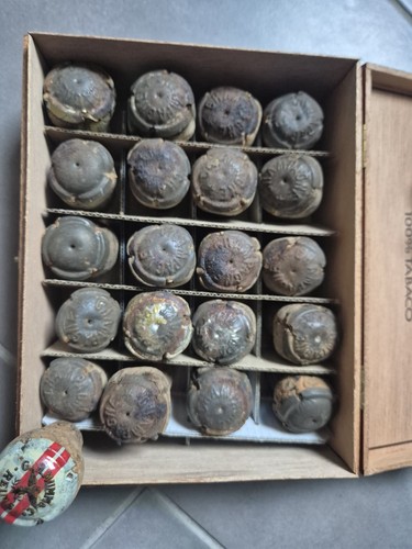 Lot capsules champagne a - capsules,