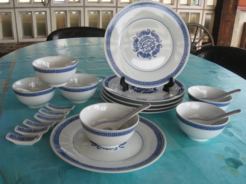 Service personnes porcelaine - 6,