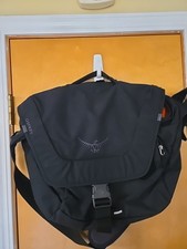 Osprey Flapjack Courier Messenger Crossbody Shoulder Bag Black Excellent 20L