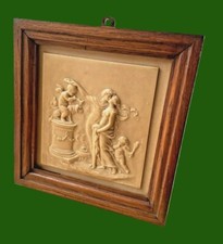 Bas relief scène à l'antique