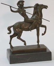 Statue En Bronze D'Une Femme