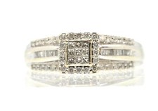 14k White Gold Diamond Illusion Halo Setting Engagement Ring Banquettes 1/2CTTW