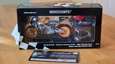 1/12 Minichamps 2003 Honda RC211V Rossi Australian GP Autographed #1  123037176