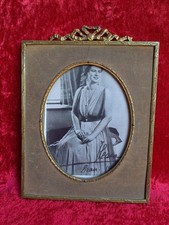 Very beautiful, old photo frame, bronze, original Jugendstil