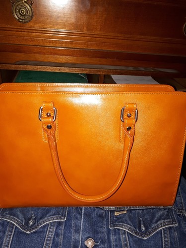 Sac main cuir neuf - main,
