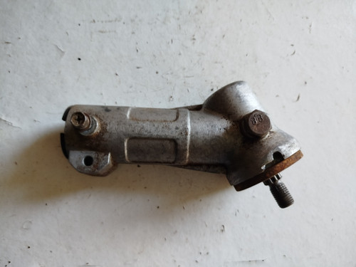 Renvoie angle pour - ,