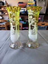 Paire De Vases Mary Gregory À