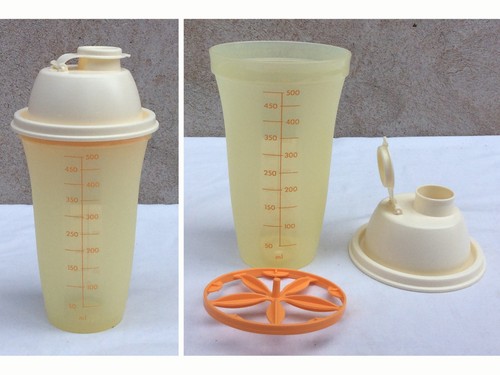 Tupperware shaker - tupperware,