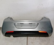 20877796 pare-choc arrière pour OPEL ASTRA (P10) (10 09 06 18