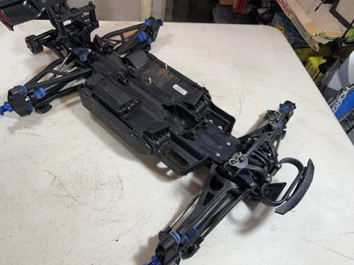 Traxxas revo 0 - e,