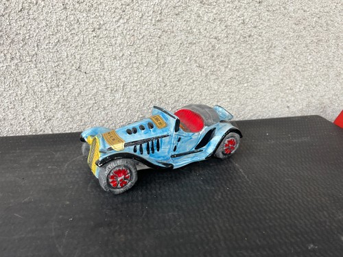 Voiture ancienne collection - de,