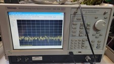 ANALYSEUR de Spectre Tektronix