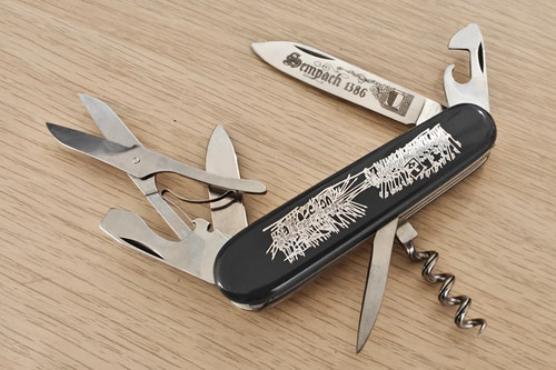 Victorinox swiss army knife - swiss,