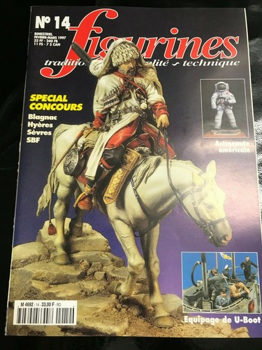 Revue magazine figurines - revue,