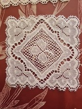 Lot 10 petits napperons